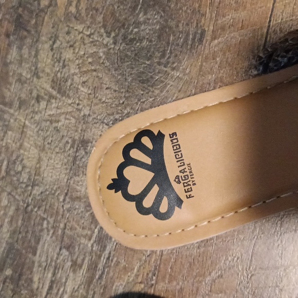 Fergie Fergalicious sandals reptile❤️❤️ - Picture 4 of 6